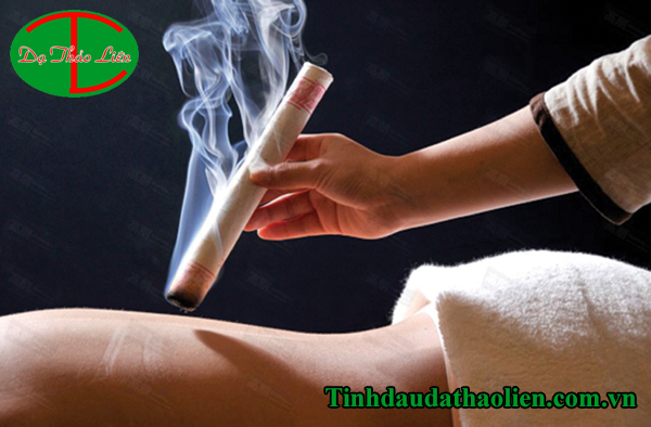 Chữa đau lưng bằng ngải cứu